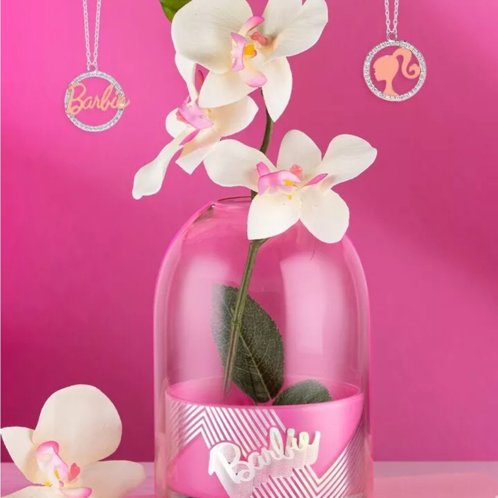 Barbie x Charmed Aroma Jewelry Candle / Vase / Makeup Brush Holder - Picture 4 of 7
